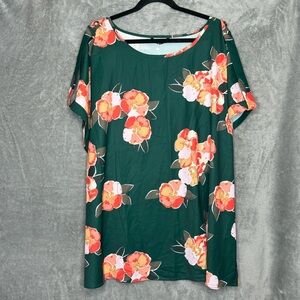 NWT Bloomchic Silky Green Floral Short Sleeve Blouse